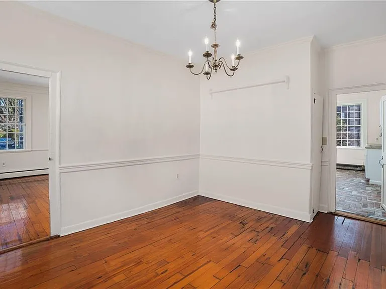 14 Elm St — Photo 9