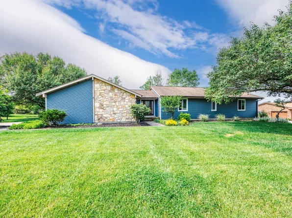 2986 Triplecrown Dr, North Bend, OH 45052