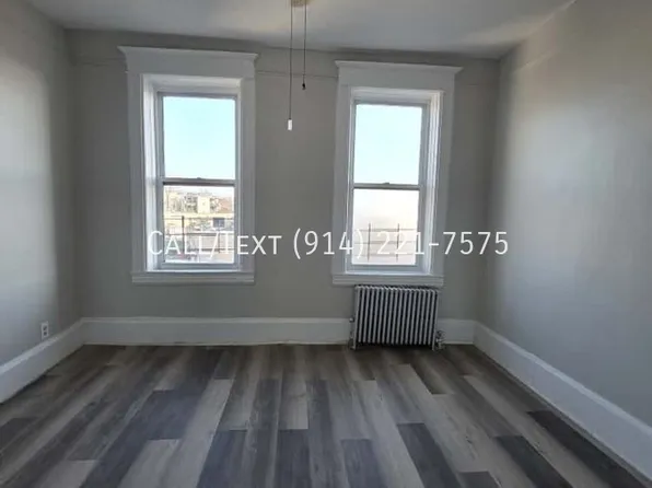 15 S Bond St, Mount Vernon, NY 10550