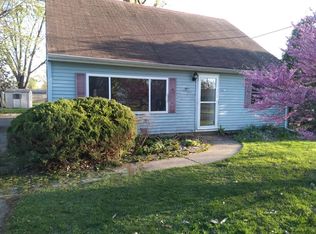 366-1 Midway Dr, Valparaiso, IN 46385