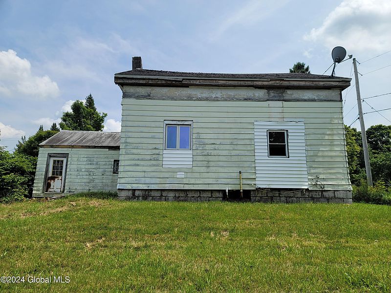 2nd image of 3144 Military Road