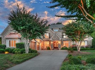 9006 Longview Club Dr, Waxhaw, NC 28173