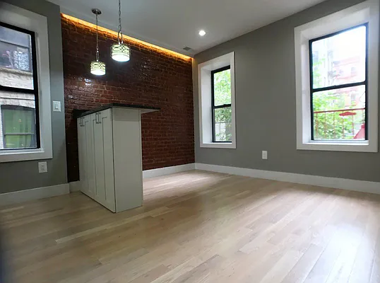 Rented by Bohemia Realty Group | media 5