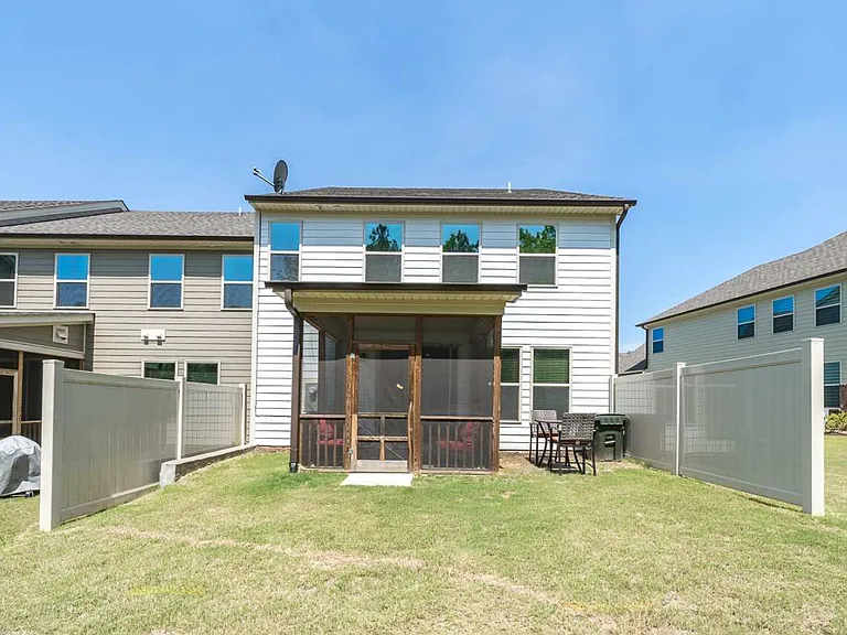 1405 Catch Fly Ln — Photo 23