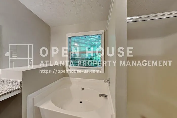 315 Cool Weather Dr — Photo 9