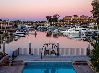 12 Harbor Is, Newport Beach, CA 92660