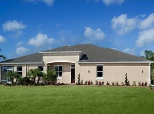 619 Chipper Dr, Sun City Center, FL 33573