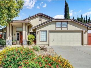 881 Christine Dr, Vacaville, CA 95687