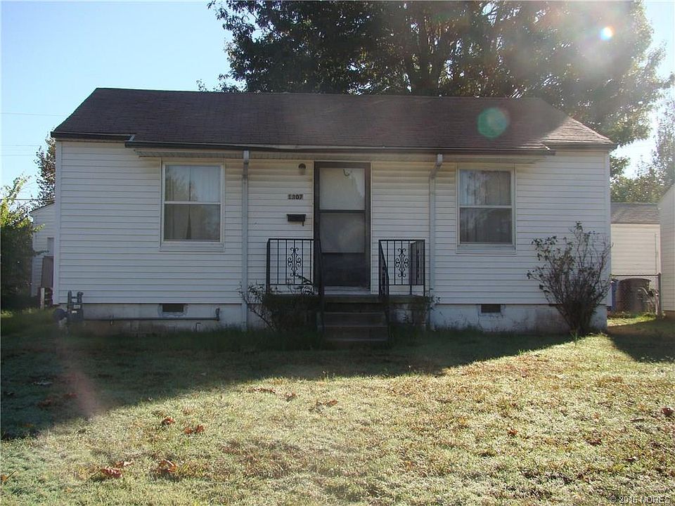 1st image of 1307 N Toledo Ave