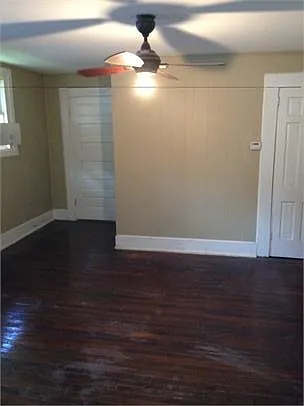 1032 Curran St NW — Photo 12