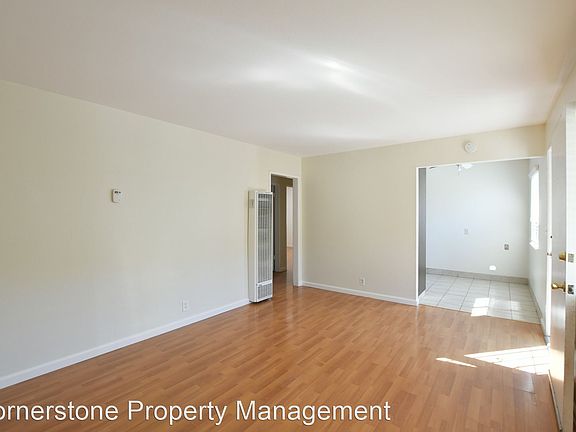 4th image of 478 Malabar Dr
