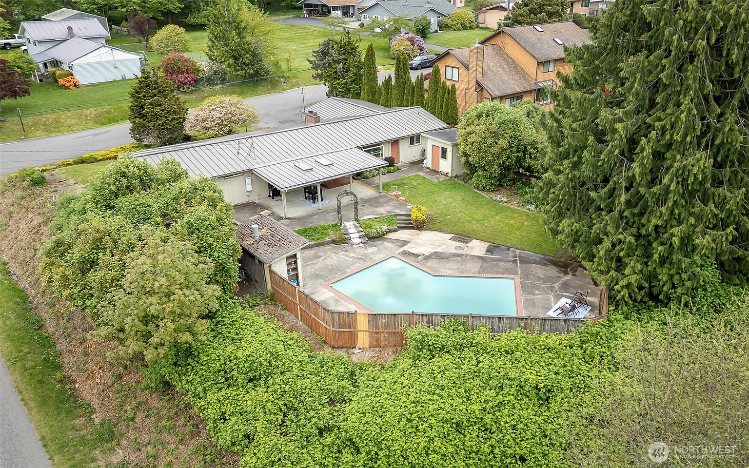 17503 SE 133rd Street photo 1