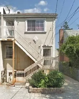 Sold by Glory Homes Realty | media 1