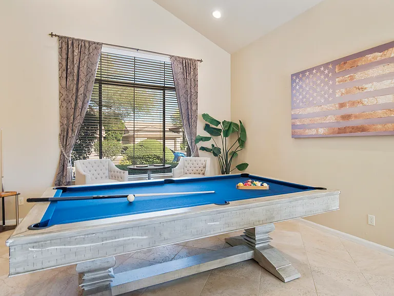 6419 E Betty Elyse Ln — Photo 6