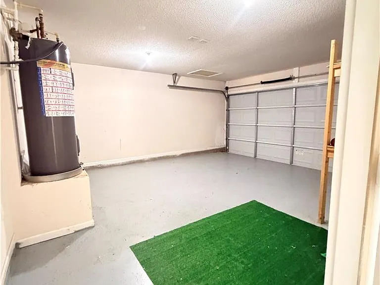 153 Greystone Cir — Photo 31