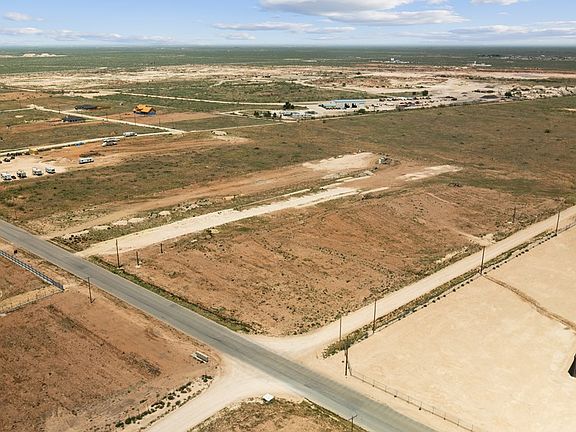 5th image of 2071 Private Road C2300
