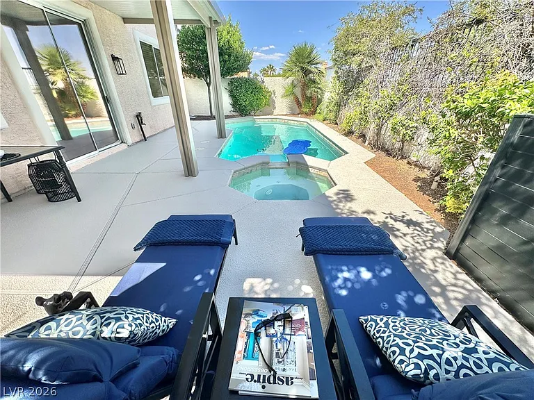 10637 Turquoise Valley Dr — Photo 8