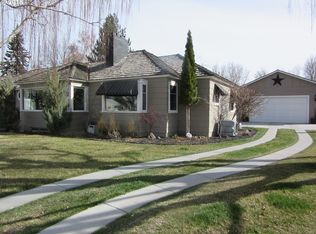2990 Grandview Dr, Baker City, OR 97814