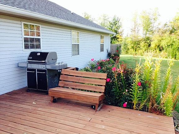 Deck - Built-in Seating