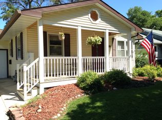 733 6th Ave SW, Pipestone, MN 56164