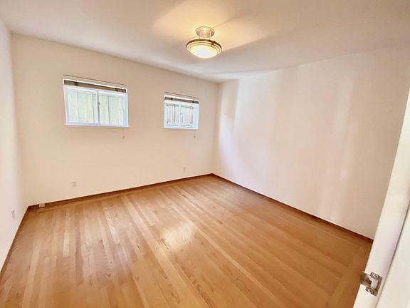 5th image of 2805 Greenwich St