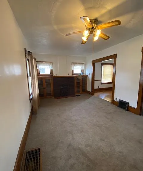 2822 Rosewood Pl NW — Photo 4