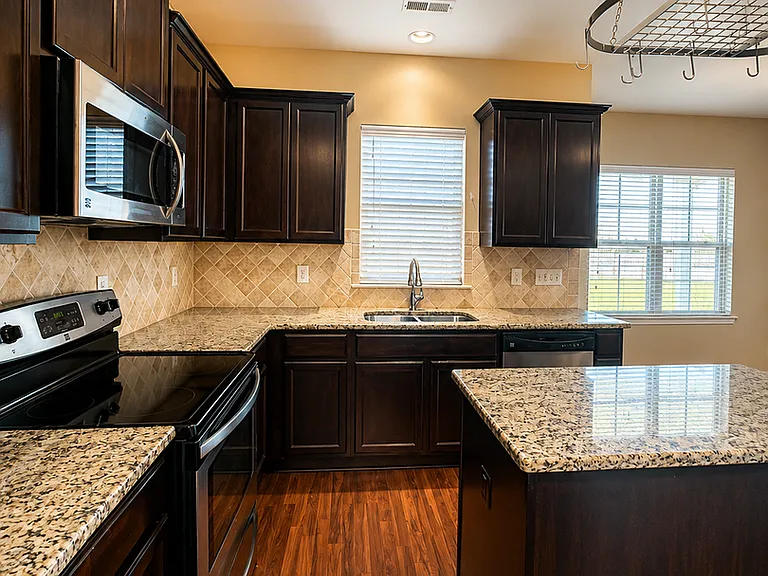 273 N Prince Henry Way — Photo 25