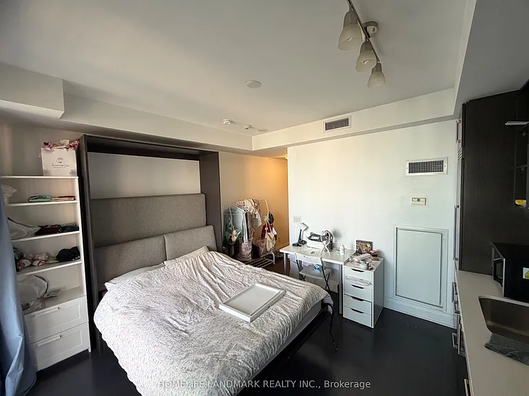 65 Saint Mary St #2510 — Photo 3