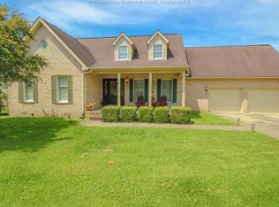 11 Valley View Ests, Hurricane, WV 25526