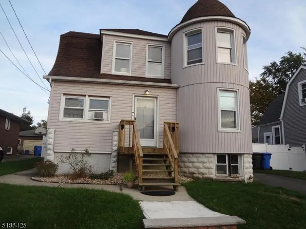 88C Hornsby St, Fords, NJ 08863