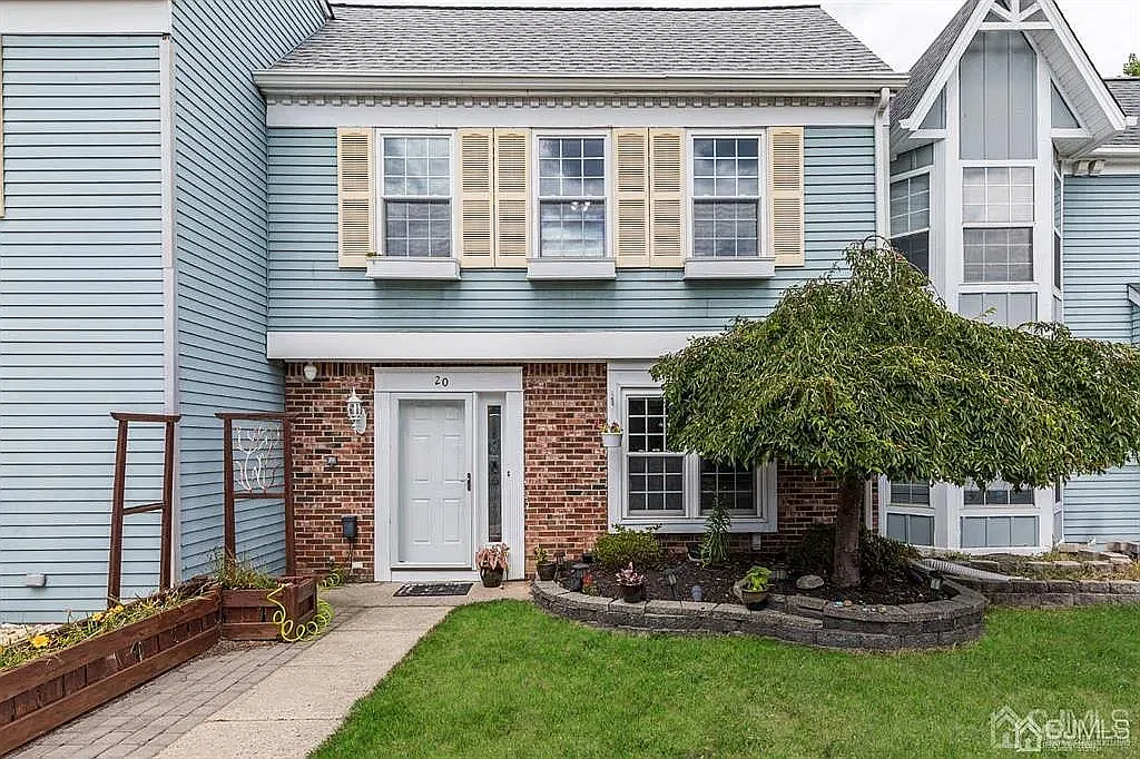 2 bed, 2.5 bath, 1298 sqft, $3,000 — Photo 1