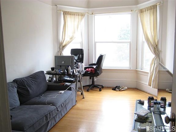 4th image of 2506 Polk St