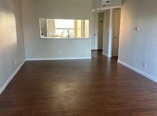 1996 Greenglen Dr APT 204, Saint Louis, MO 63122