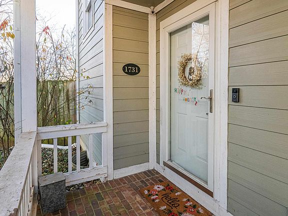 5th image of 1731 E Camby Ln