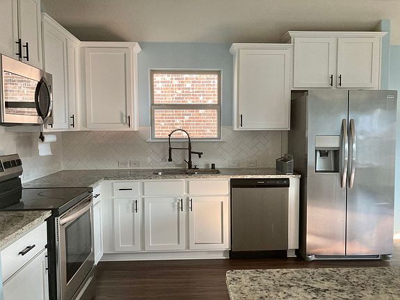 2nd image of 107 Arborside Dr