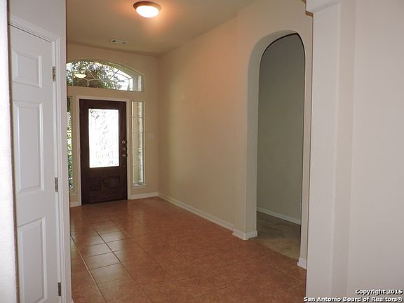 4th image of 1006 Treaty Oak