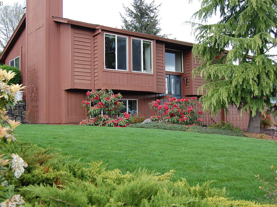 1st image of 15608 NE 29th Ave