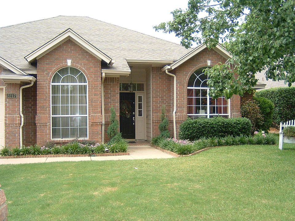 1st image of 2217 S Branch Dr