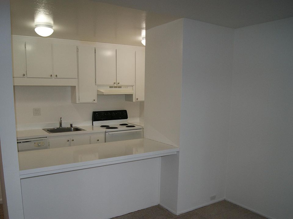 1st image of 155 Sharene Ln APT 210