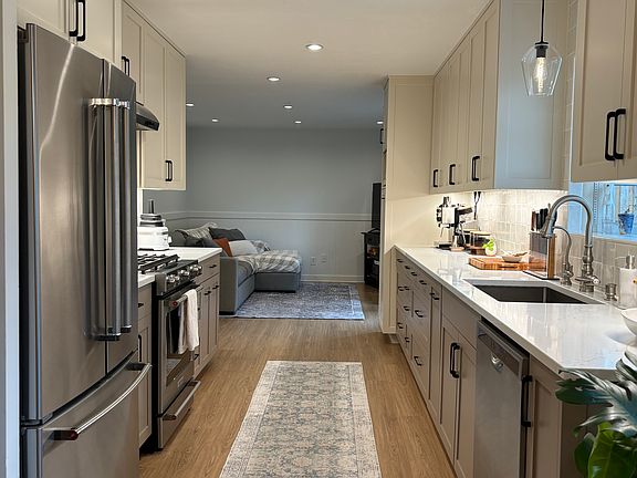 Gorgeous galley kitchen with modern finishes