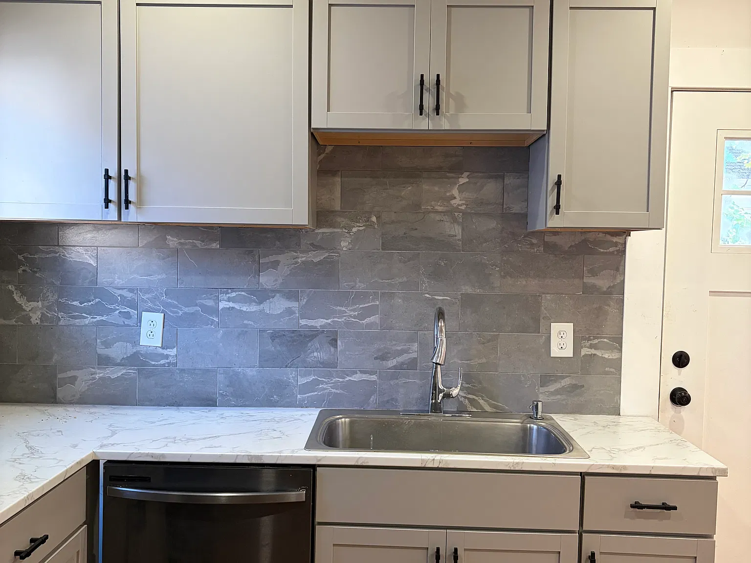3 bed, 1500 sqft, $2,750 — Photo 1