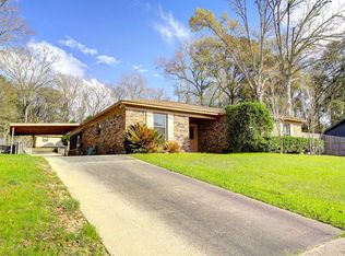 5765 Woodchase Ct, Theodore, AL 36582