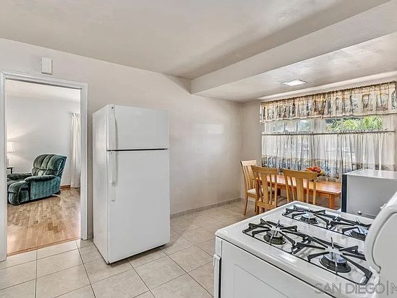 5th image of 6343 Jeff St