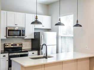 4010A Anker Haus Dr, Charlotte, NC 28205