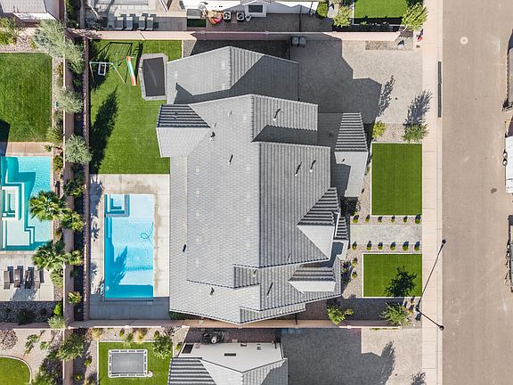 4th image of 2878 E Stonedale Dr