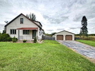 5032 W Custer St, Manitowoc, WI 54220