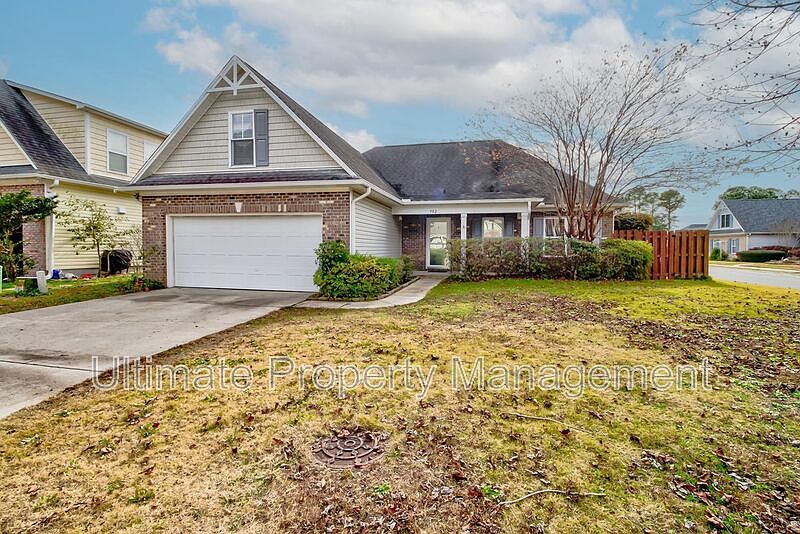 1st image of 902 Kiwi Ln