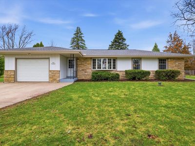 N64W15472 Sunny Dale DRIVE, Menomonee Falls, WI, 53051