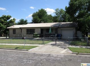 2401 Meadow Ln, Copperas Cove, TX 76522