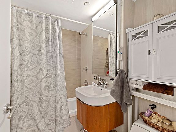 5th image of 477 W 152nd St #3D